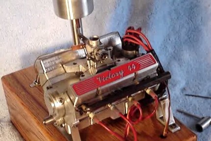 World S Smallest Running V8 Engine Video Cool Boomsbeat