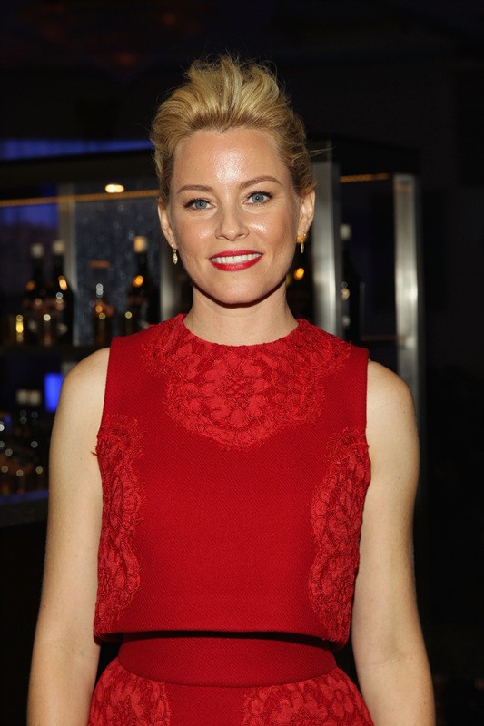 Stunning photos of the funny and talented Elizabeth Banks | BOOMSbeat