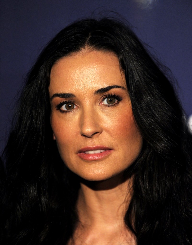 undefined | Demi moore, Richest celebrities, Shave her head