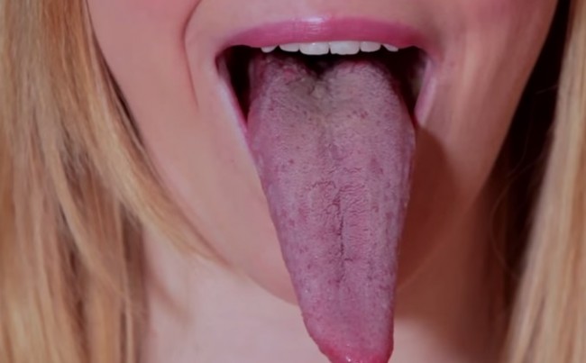 Is This The World S Longest Tongue Video Boomsbeat