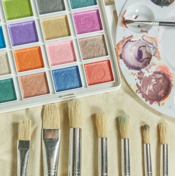 Holiday Gift Guides: 5 Exciting Arts and Crafts Gifts on Amazon Holiday Gift Guides: 5 Exciting Arts and Crafts Gifts on Amazon