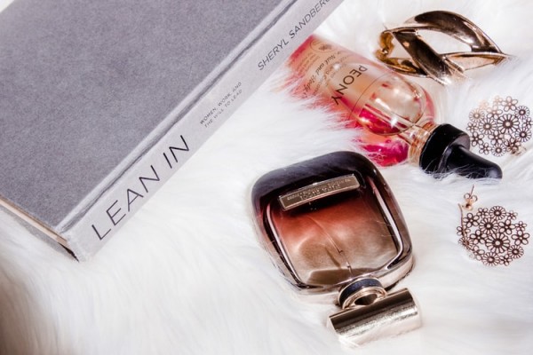 Most Popular Women's Perfume of 2020 Most Popular Women's Perfume of 2020