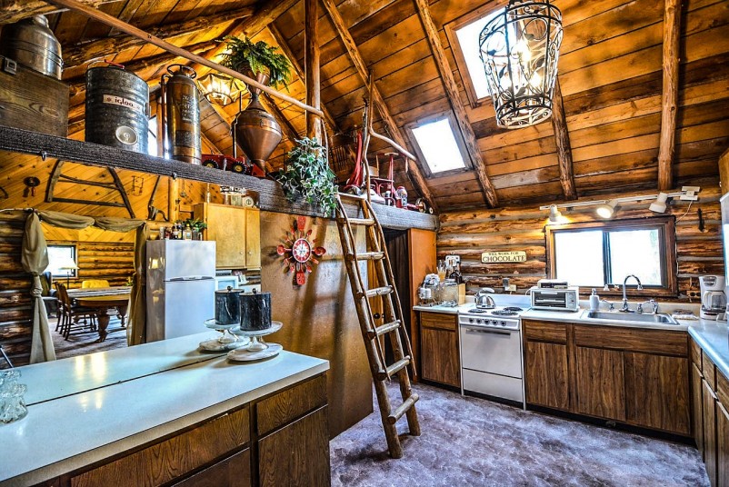 How To Turn Your Garden Shed Into The Ultimate Man Cave People Garden Shed Into The Ultimate Man Cave