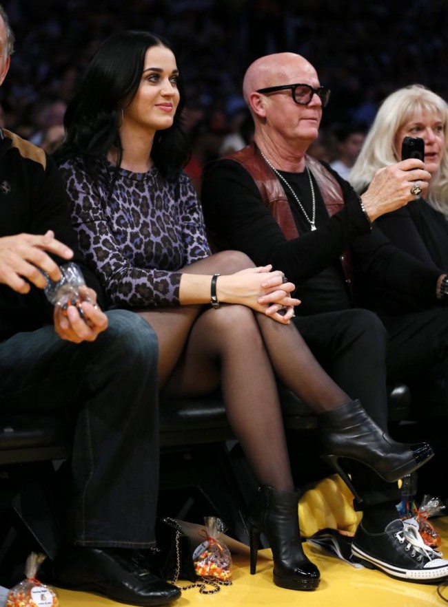 Katy Perry and her father Keith Hudson (Source: Reuters)