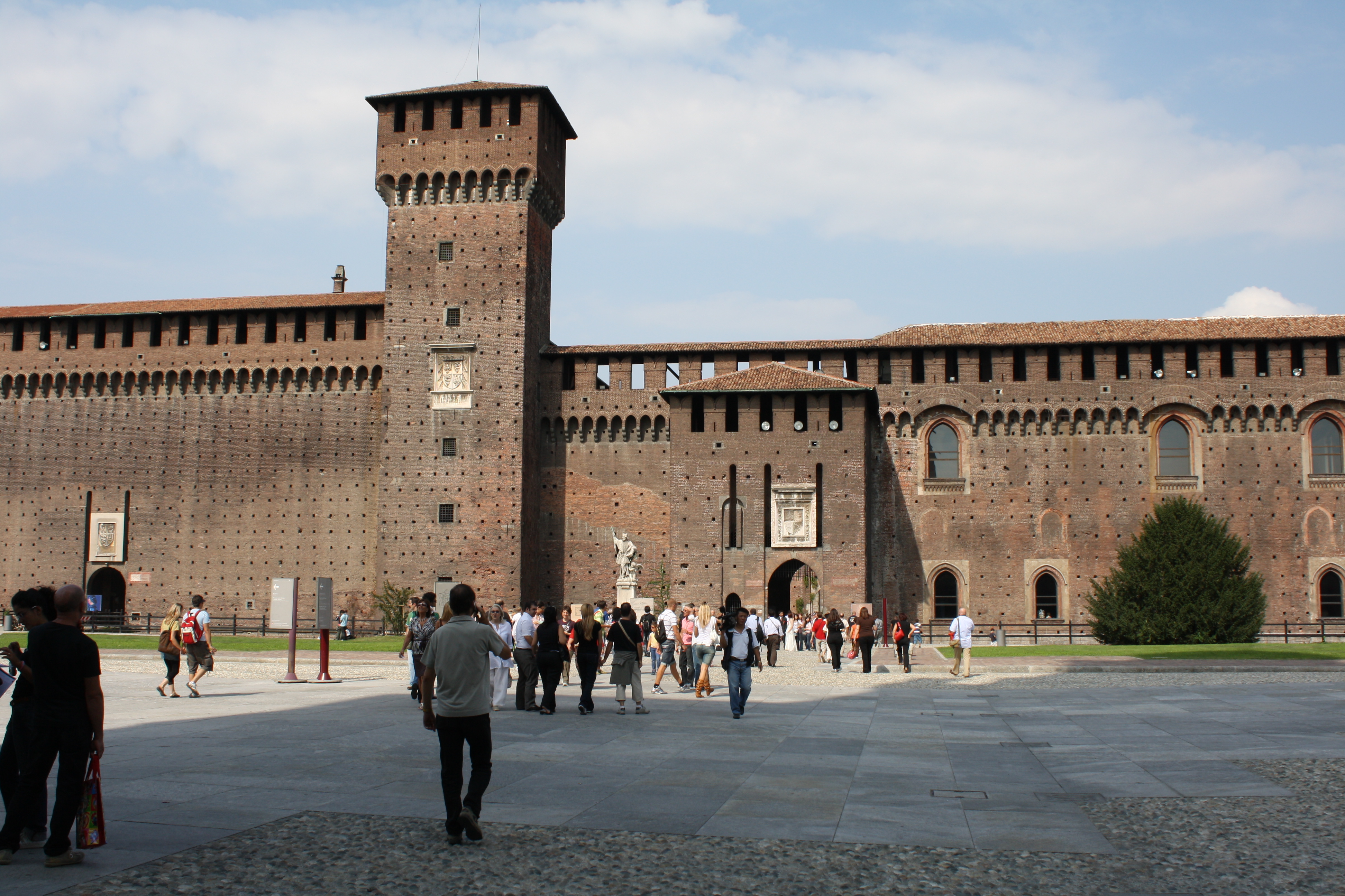 40 fascinanting photos of Sforza Castle in Milan | BOOMSbeat