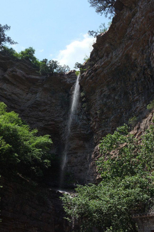 Check out the scenic Mount Cangyan in Hebel Province, China | BOOMSbeat