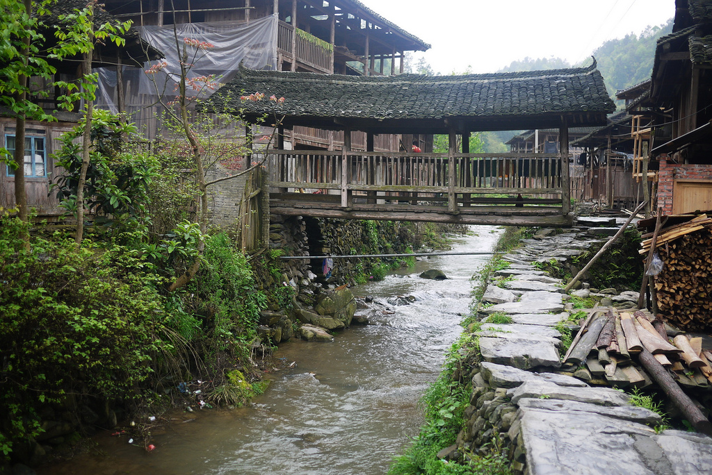 Take a trip around Dali Dong village,Guizhou in China | BOOMSbeat