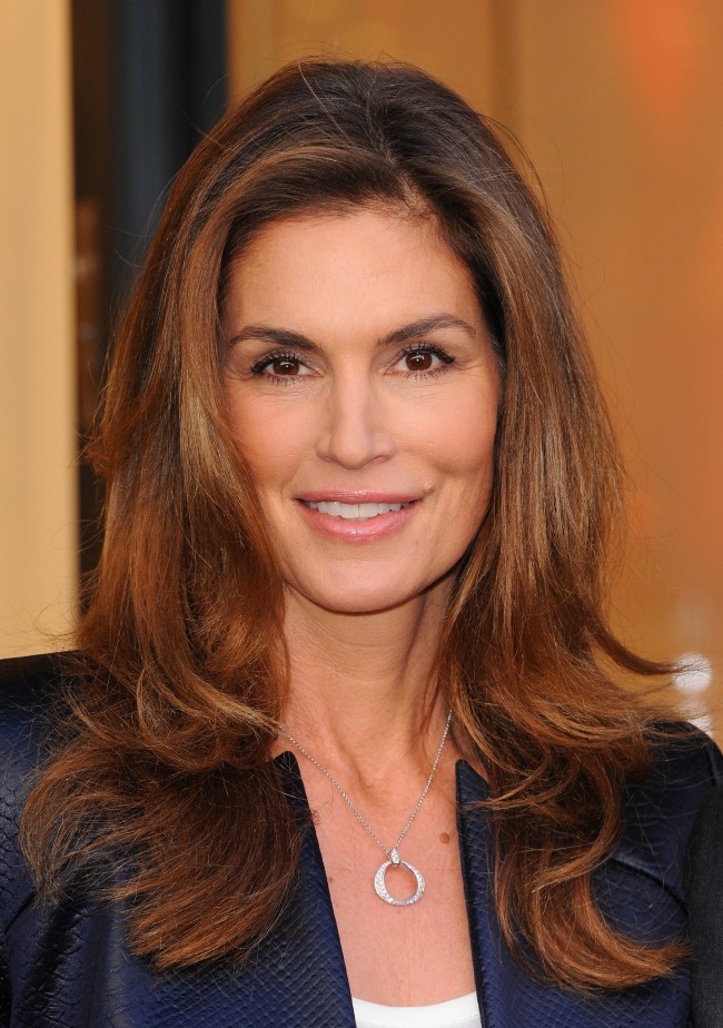Great photos of super model Cindy Crawford | BOOMSbeat